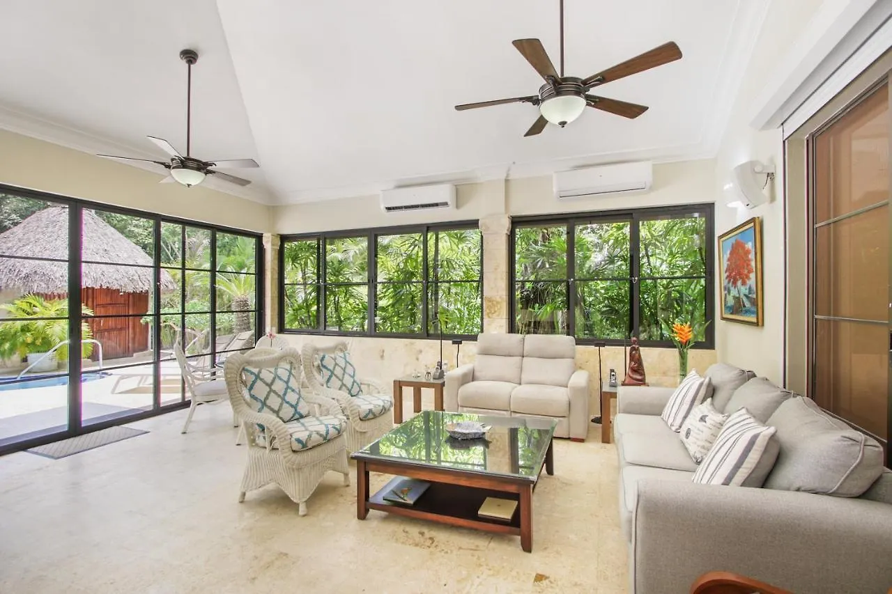 Spacious 4 Bedroom Villa With Pool, Touring Cart & Maid Punta Cana