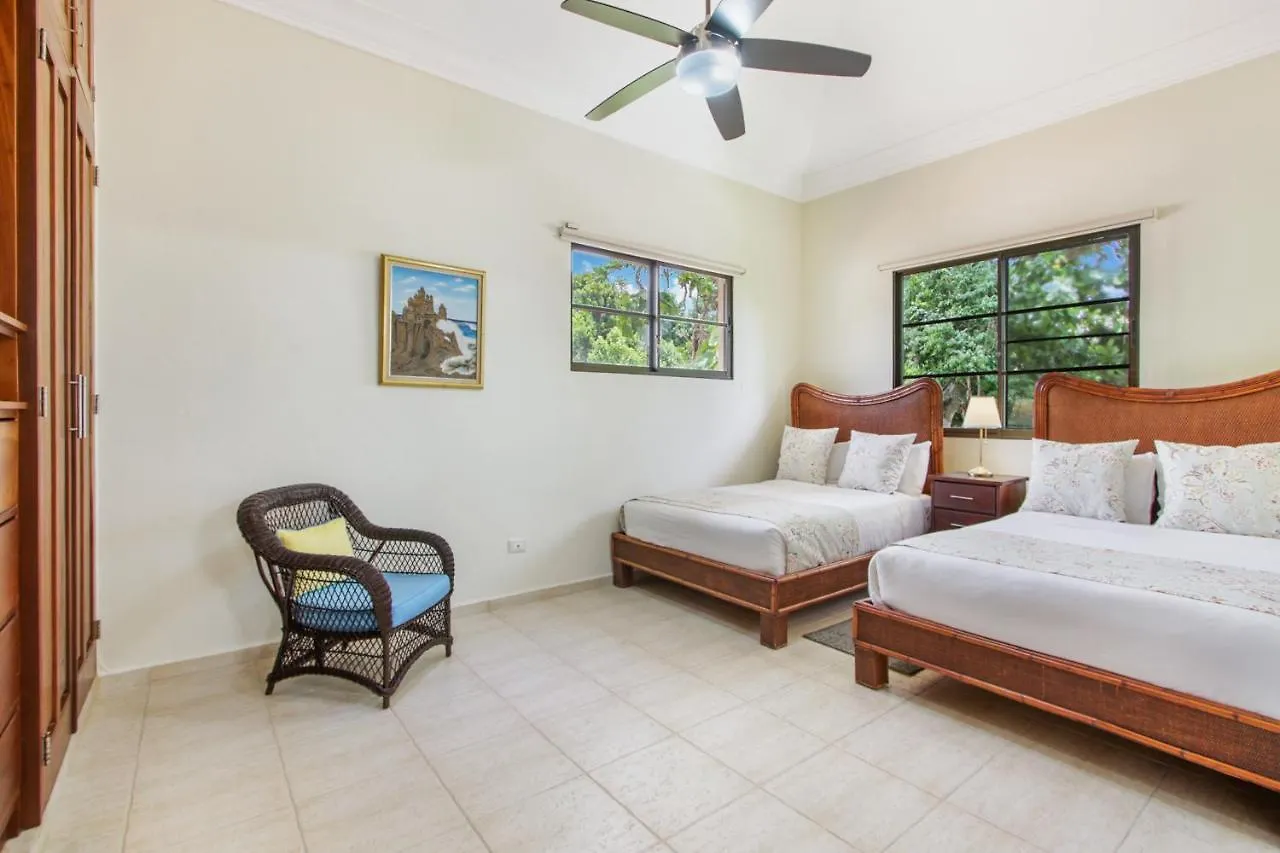 Spacious 4 Bedroom Villa With Pool, Touring Cart & Maid Punta Cana